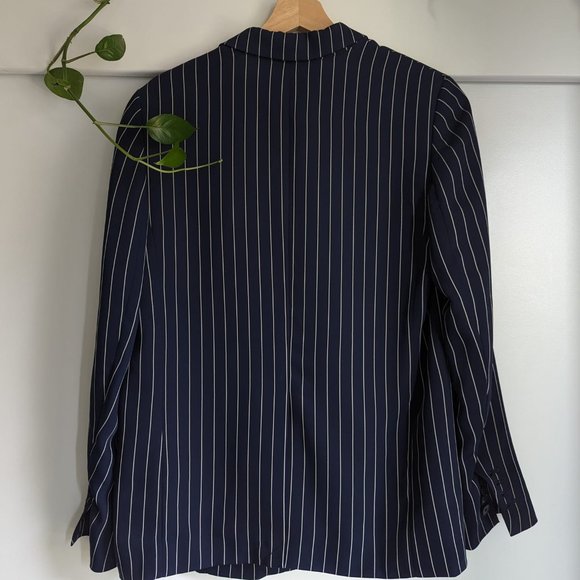 Aritzia Babaton Pin Stripe Oversized Blazer - Picture 6 of 6